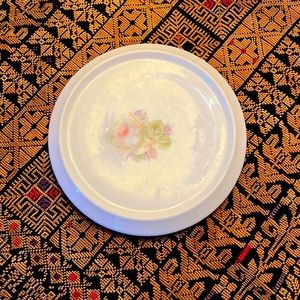 Antique Trivet Rose
